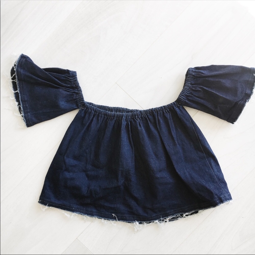 Denim off the Shoulders Crop Top